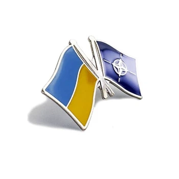 Значок Dobroznak Прапори Україна / НАТО (6177)