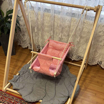 Комплект "Деревʼяна опора + гойдалка Колиханка", бавовна, рожева (gs-8777)