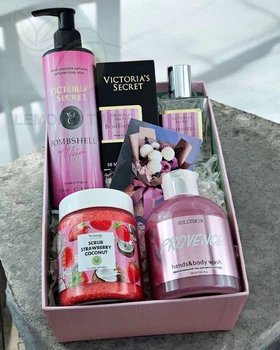 Подарочный набор косметики No Brand в стиле Victoria's Secret Bombshell 4 в 1 ver.09