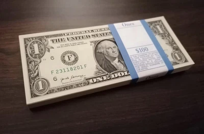 Пачка оригинальных долларов США 1$