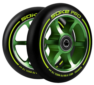 Kolka do hulajnogi Soke 110 mm zielone 2 szt. 803201 (5903890607784)