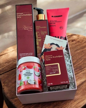 Подарочный набор косметики No Brand в стиле Maison Francis Kurkdjian Baccarat Rouge 540 Extrait De Parfum 4 в 1