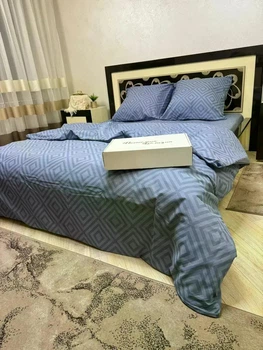 Постельное белье хлопковое Карат Евро 200 x 220 Бязь Серое 50 х 70