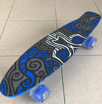 Пенни Борд с Черепами со светящимися колесами Best Board