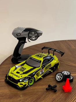 Машинка на радиоуправление для дрифта Mercedes-Benz 1:16 4WD с LED-фарами до 30 км/ч, авто для дрифта до 100 м