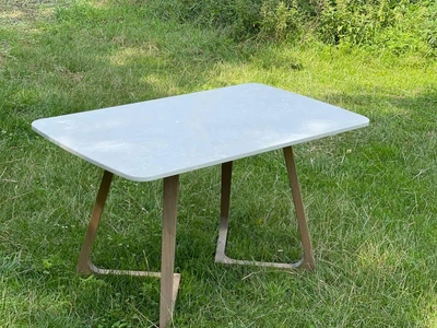 Стол кухонный Marstone из камня кварц прямоугольный 1400*800мм серый мрамор 2032 Grenoble