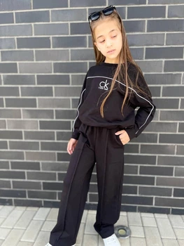 Спортивный костюм для девочки Calvin Klein 128-134 размер черний