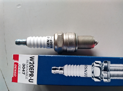 Свеча зажигания DENSO W20EPR-U DAEWOO LANOS 8V, NEXIA 8V, VAZ 8V