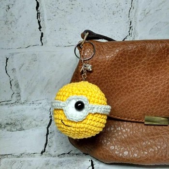 Брелок Посіпака іграшка в'язана ручної роботи Hand Made амігурумі 5х4 см Жовтий 202-88-2