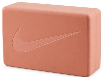 Блок для йоги Nike YOGA BLOCK коричневый Уни OSFM