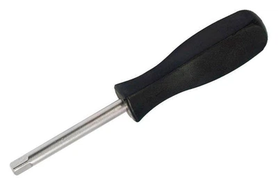 Викрутка Intertool - із зовнішнім, квадратом 1/4" х 150 мм 1 шт.