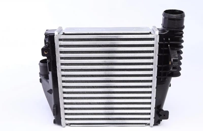Интеркулер NRF 30924 Peugeot 308, 5008; Citroen C4, Berlingo 9675627980