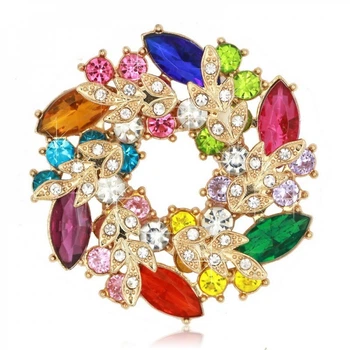 Брошь женская BROCHE бижутерия Венец из листьев разноцветная BRBF110532