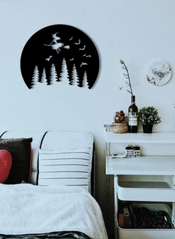 Панно из дерева на стену Decart. Декор на подарок для квартиры, дома и офиса Ведьма над лесом 90х76 см