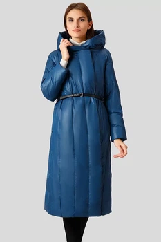 Длинная зимняя женская куртка с поясом Finn Flare W18-32014-101 синяя M