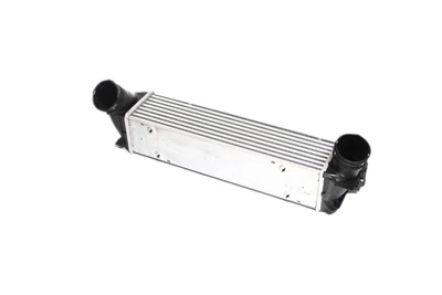 Інтеркулер BMW X1 e84 09- Nissens 96337