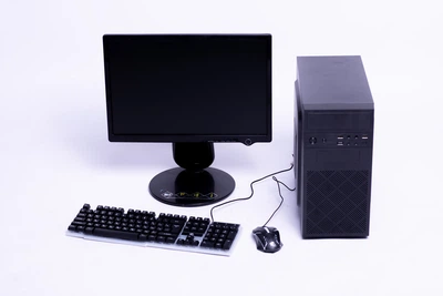 Компьютер в сборе, Intel Core i3 6100, ОЗУ 12 ГБ, SSD 240 ГБ, монитор 20" Б/У
