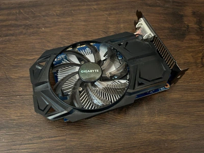 Видеокарта GT 740 2GB Gigabyte GDDR5 (GV-N740D5OC-2GI) Б/У