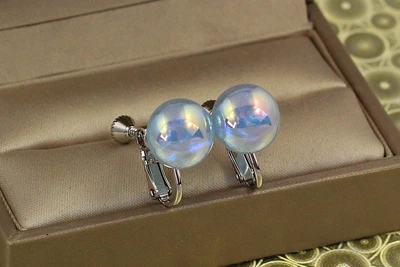 Серьги клипсы Xuping Jewelry шарики синий перламутр 1,6 см серебристые
