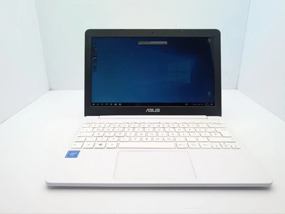 Ноутбук Asus X207N/Intel i5-4210M/2GB-DDR3/30GB-SSD/Intel HD Graphics/11.6" HD LED Б/В