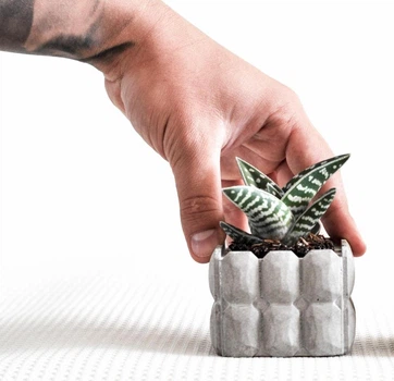 Бетонное кашпо для кактусов и суккулентов (Серый) GREYMIX Concrete Art