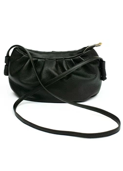 Сумка через плече шкіряна легка середня чорна ARTiS Bags 1722 703