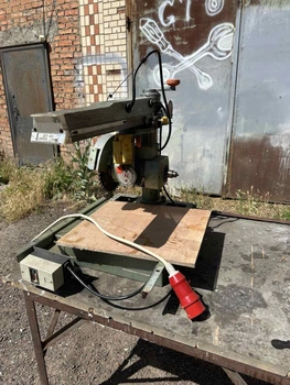Радіальна пила DeWalt