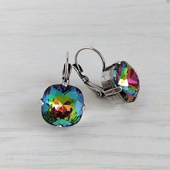Сережки Hand Made вінтажні з яскравими кристалами хамелеонами Сваровські кольору Vitrail Medium