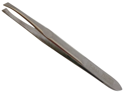 Пинцет для бровей скошенный заточенный Zauber-manicure T-341