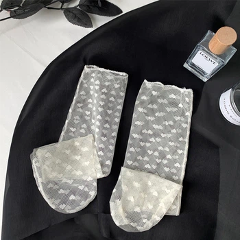 Жіночі фатинові шкарпетки з сердечками Honey Fashion Accessories One Size бежевий (1-31)