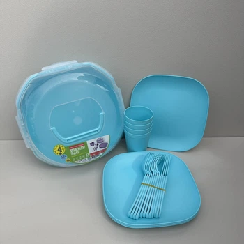 Набор для пикника 4 персоны 21 предмет Ucsan Plastik M-791 голубой