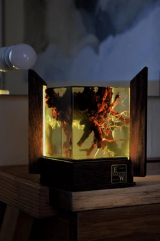 Светильник Куб Лабиринт корней из эпоксидной смолы RGB 17.5 см Коричневий