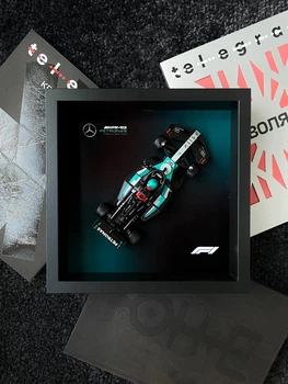 Рамка для колекціонування LEGO Mercedes-AMG Speed Champions F1 із фоном та склом