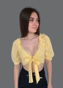 Топ жіночий на зав'язці з перфорацією короткий Boohoo Жовтий 16809 M (44-46)