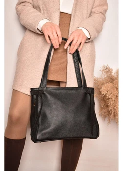 Сумка женская из натуральной кожи средняя ARTiS Bags 1737 703_201 Черная
