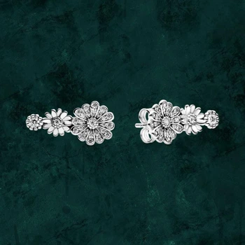Серебряные сережки "Сияющее трио ромашек" Pandora (Пандора) 298876c01