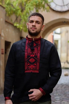 Чоловіча вишита сорочка MOTYV «Карпатська» (чорний льон, червона вишивка гладдю) | Розмір L