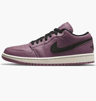 Кроссовки женские Jordan 1 Low Se Violet 44 Фиолетовый DC7268-500