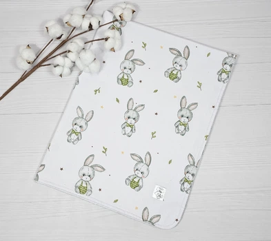 Непромокаемая пеленка многоразовая 80×100 для новорожденных a.l.babybox Зайчиковая сказка