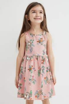 Платье H&M 134 140см розовый принт 2306870530