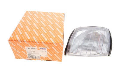 Поворотник правый белый Mercedes Benz W124/S124 85-95 130 8229 AutoTechteile