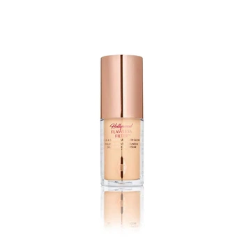 Подсветочный фильтр Charlotte Tilbury Hollywood Flawless Filter, оттенок 2 Fair, 5,5 мл