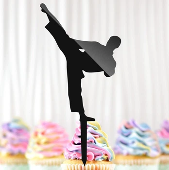 Пластиковый Топпер "Силуэт для Единоборств Каратиста Дзюдоиста" 18х9cм Черный Топер для Торта, Фигурка из Полистирола