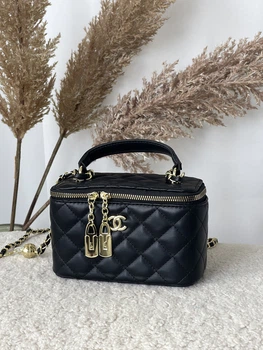 Сумка женская клатч Classic Lambskin черный бочонок