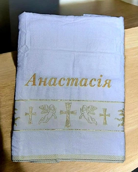 Хрестильний рушник «Анастасія» біла махра, золота іменна вишивка (янголята та хрести)