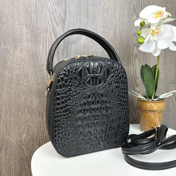 Женская сумочка овальная экокожа 20х17х8 см черная (513463)