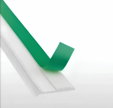 Нащільник пластиковий самоклейний GreenteQ 70 мм білий (на метраж)