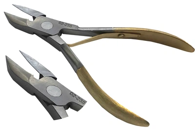 Кусачки педикюрные Zauber-manicure золотые 02-237G