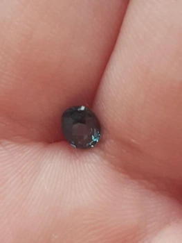 Натуральный Сапфир Овал 0,365 Ct. 4,5 x 3,5 x 2,8 mm