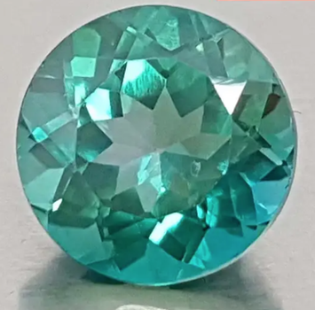 Натуральный Топаз 2.25 ct. 8 x 8 x 6mm